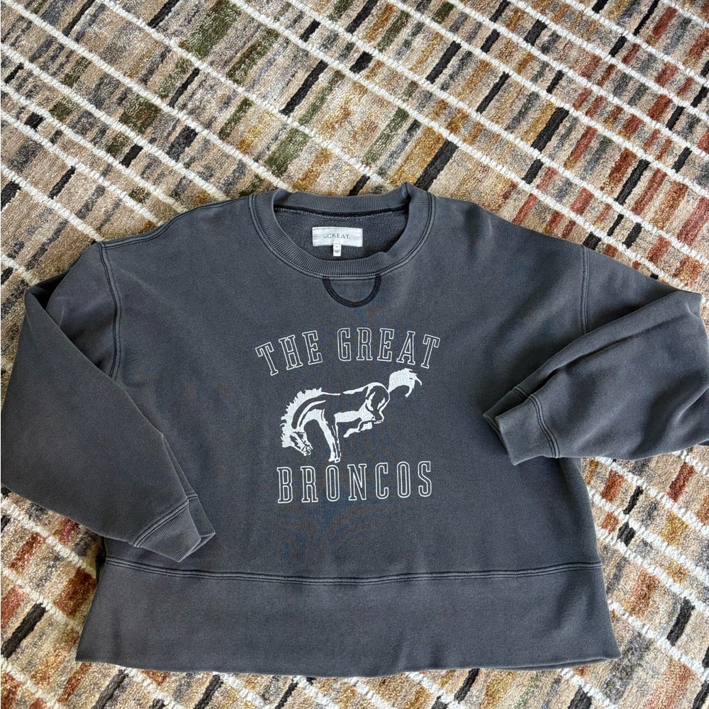 The Great. League Bucking Bronco Sweatshirt In Washed Grey Size 3